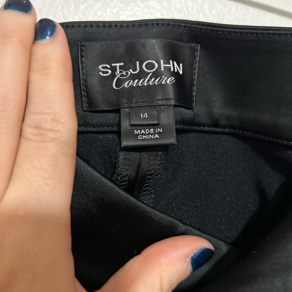 ST JOHN Black Silk pants